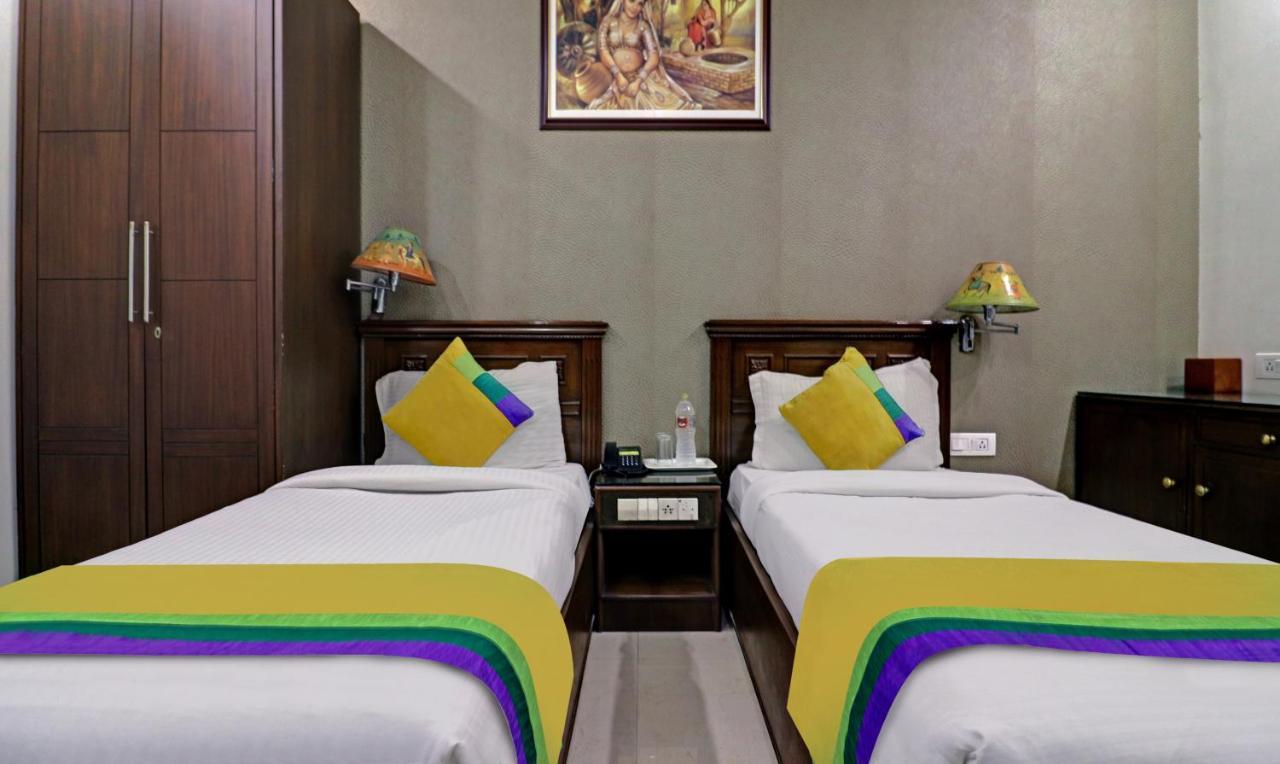 Itsy Hotels Hamlets Stay Noida Exterior photo