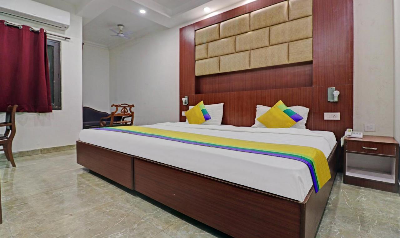 Itsy Hotels Hamlets Stay Noida Exterior photo