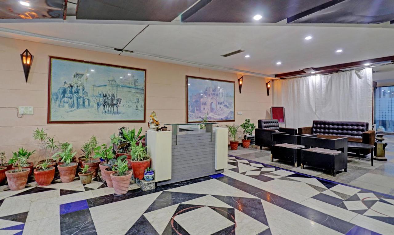 Itsy Hotels Hamlets Stay Noida Exterior photo